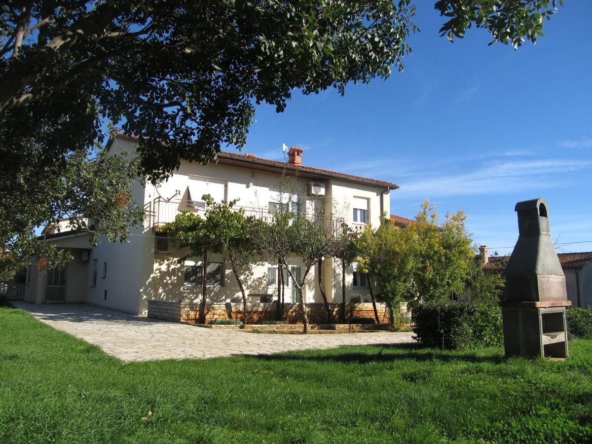 Apartment Valentina Ližnjan Zewnętrze zdjęcie