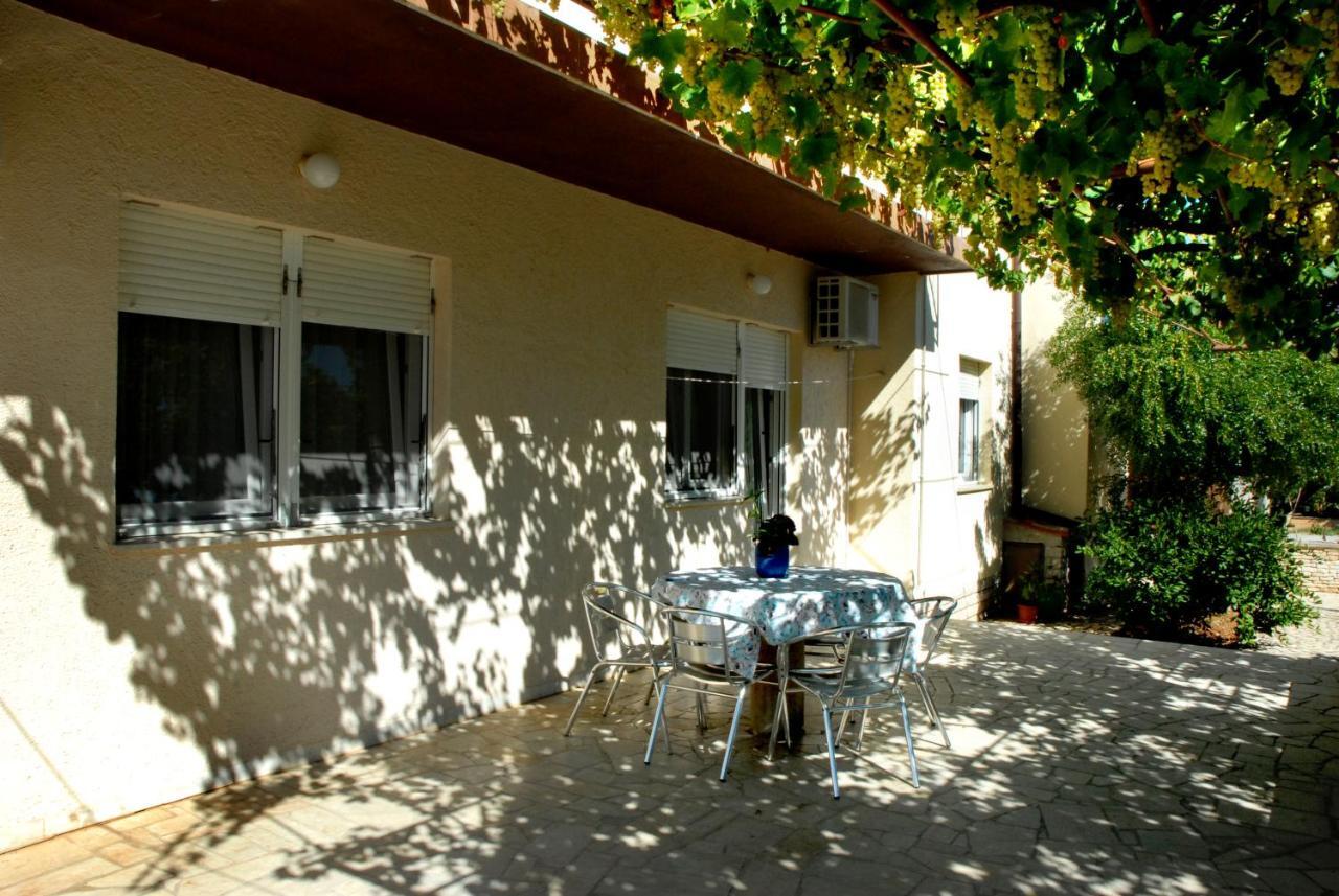 Apartment Valentina Ližnjan Zewnętrze zdjęcie